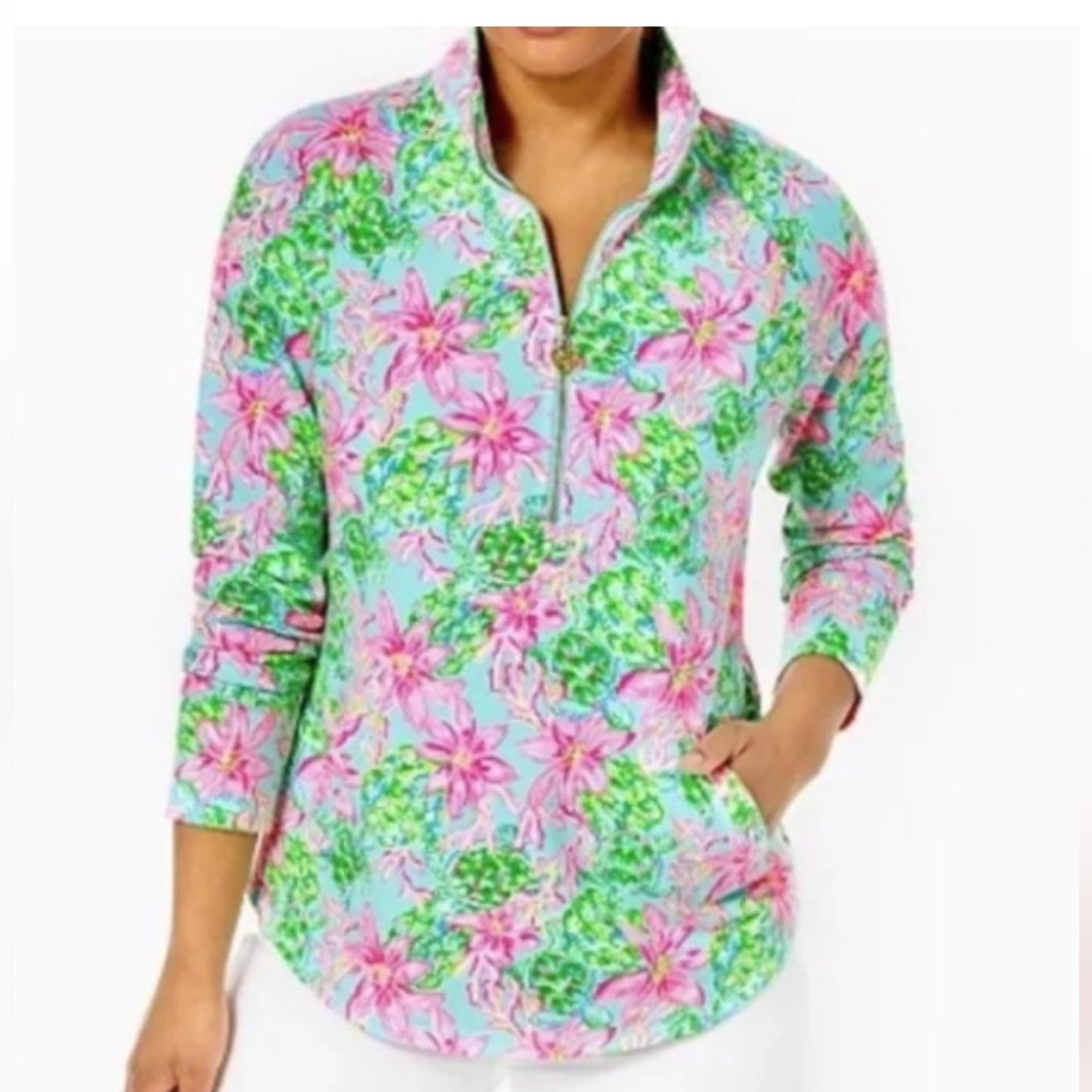 Lilly Pulitzer UPF50+ Skipper Popover in Surf Blue, So Shellegant, Medium. NWT.